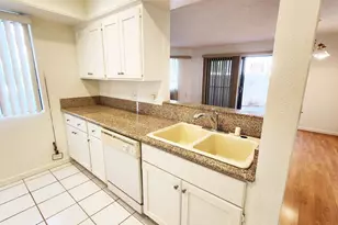 1425 W 12th St, Los Angeles, CA 90015 - Photo 1