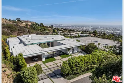 340 Trousdale Pl, Beverly Hills, CA 90210 - Photo 1
