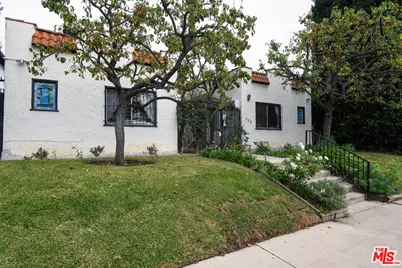 522 N Alta Vista Blvd, Los Angeles, CA 90036 - Photo 1