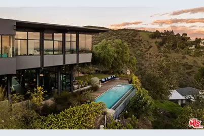 1406 N Kenter Ave, Los Angeles, CA 90049 - Photo 1