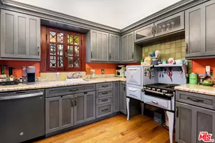 6610 Padre Terrace, Los Angeles, CA 90068 - Photo 1