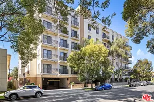 311 S Gramercy Pl, Los Angeles, CA 90020 - Photo 1