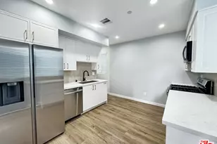 5637 Homeside Ave #5637 3/4, Los Angeles, CA 90016 - Photo 1