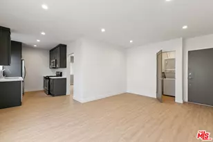 3314 S Mentone Ave, Los Angeles, CA 90034 - Photo 1