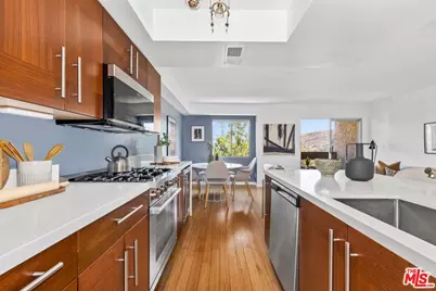 2700 E Cahuenga Blvd #3204, Los Angeles, CA 90068 - Photo 1