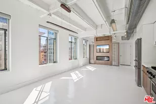 6253 Hollywood Blvd, Los Angeles, CA 90028 - Photo 1