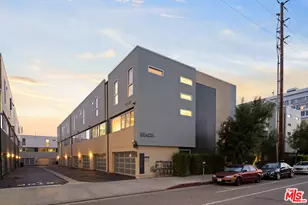 310 Washington Blvd, Marina del Rey, CA 90292 - Photo 1