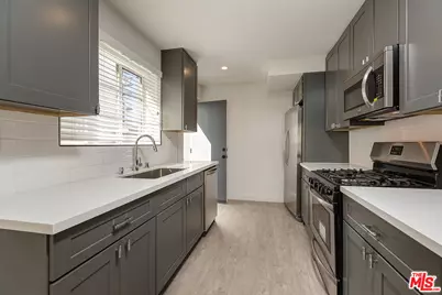 4102 Country Club Dr, Los Angeles, CA 90019 - Photo 1