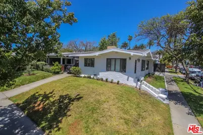 7701 Norton Ave, West Hollywood, CA 90046 - Photo 1