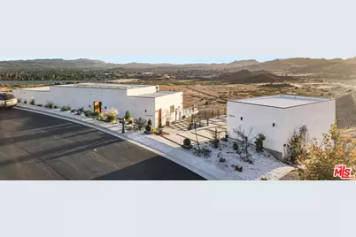 22570 S Summit Ridge Cir, Chatsworth, CA 91311 - Photo 1