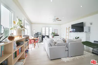 5139 Marathon St, Los Angeles, CA 90038 - Photo 1