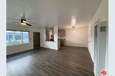 11543 Venice Blvd #2, Los Angeles, CA 90066 - Photo 1