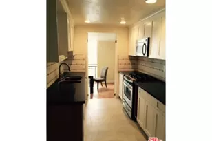 137 S Palm Dr, Beverly Hills, CA 90212 - Photo 1