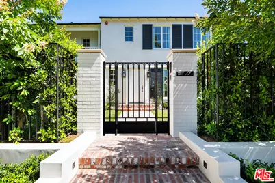 152 S Camden Dr, Beverly Hills, CA 90212 - Photo 1