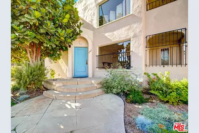 243 N Berendo St, Los Angeles, CA 90004 - Photo 1