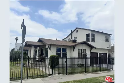6901 Menlo Ave, Los Angeles, CA 90044 - Photo 1