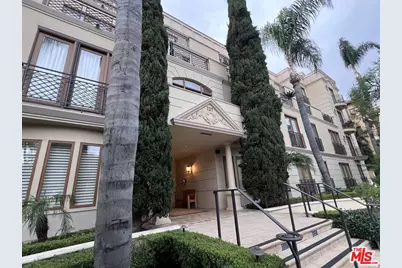 137 S Spalding Dr #402, Beverly Hills, CA 90212 - Photo 1