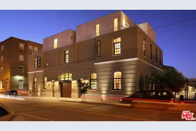 940 E 2nd St #27, Los Angeles, CA 90012 - Photo 1