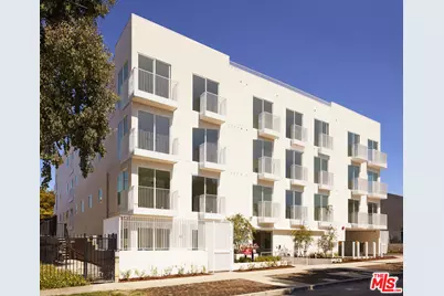 636 N Juanita Ave, Los Angeles, CA 90004 - Photo 1