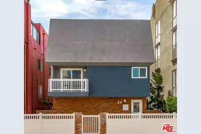 24 Lighthouse St #A, Marina del Rey, CA 90292 - Photo 1