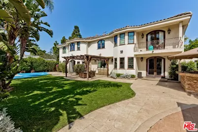 6127 Rhodes Ave, North Hollywood, CA 91606 - Photo 1