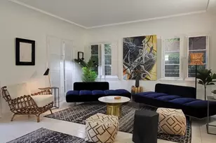 137 N Sycamore Ave, Los Angeles, CA 90036 - Photo 1