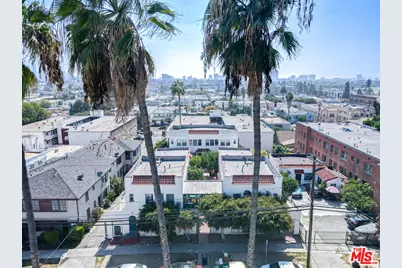 4520 Willow Brook Ave, Los Angeles, CA 90029 - Photo 1