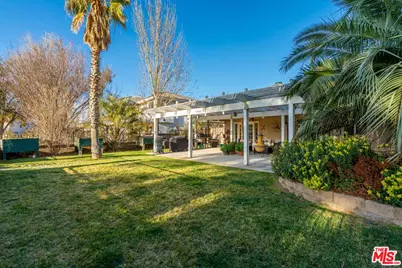 12960 Greensboro Rd, Victorville, CA 92395 - Photo 1