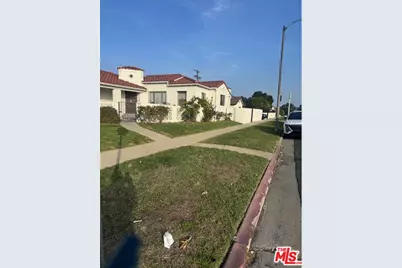 7530 S Hobart Blvd, Los Angeles, CA 90047 - Photo 1