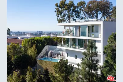 9894 Beverly Grove Dr, Beverly Hills, CA 90210 - Photo 1