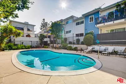 5252 Coldwater Canyon Ave #111, Van Nuys, CA 91401 - Photo 1