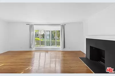 6289 Commodore Sloat Dr, Los Angeles, CA 90048 - Photo 1