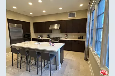 23500 Park Sorrento #C33, Calabasas, CA 91302 - Photo 1