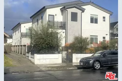 3955 S Budlong Ave #3955, Los Angeles, CA 90037 - Photo 1
