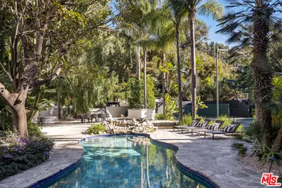 1930 Laurel Canyon Blvd, Los Angeles, CA 90046 - Photo 1