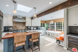 12413 Beatrice St, Los Angeles, CA 90066 - Photo 1