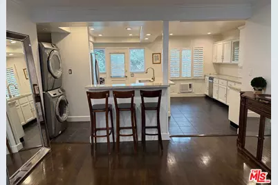 8727 Shoreham Dr #2, West Hollywood, CA 90069 - Photo 1