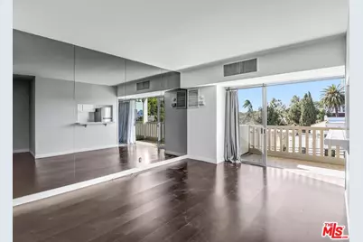 999 N Doheny Dr #311, West Hollywood, CA 90069 - Photo 1