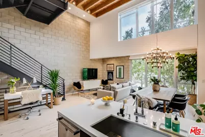 3450 Cahuenga Blvd #101, Los Angeles, CA 90068 - Photo 1