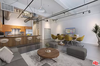 1130 S Flower St #208, Los Angeles, CA 90015 - Photo 1