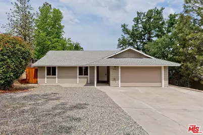 40934 Elliott Dr, Oakhurst, CA 93644 - Photo 1