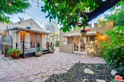 8838 Rosewood Ave, West Hollywood, CA 90048 - Photo 1