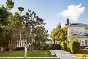 243 S Formosa Ave, Los Angeles, CA 90036 - Photo 1