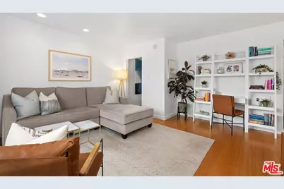 2431 3rd St #9, Santa Monica, CA 90405 - Photo 1