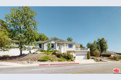3461 Santa Carlotta St, La Crescenta, CA 91214 - Photo 1