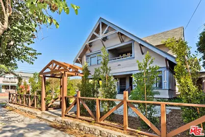 1054 Maine Ave #2, Long Beach, CA 90813 - Photo 1