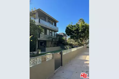 20 28th Ave #B, Venice, CA 90291 - Photo 1