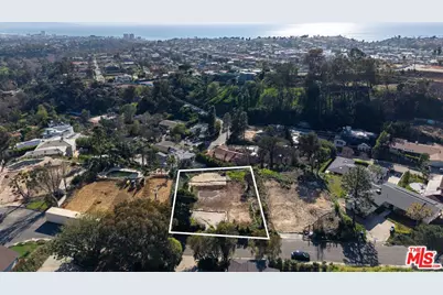 14722 Oracle Pl, Pacific Palisades, CA 90272 - Photo 1
