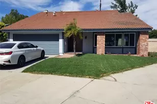 18601 Lassen St, Northridge, CA 91324 - Photo 1