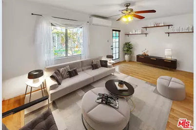 5156 W 131st St, Hawthorne, CA 90250 - Photo 1